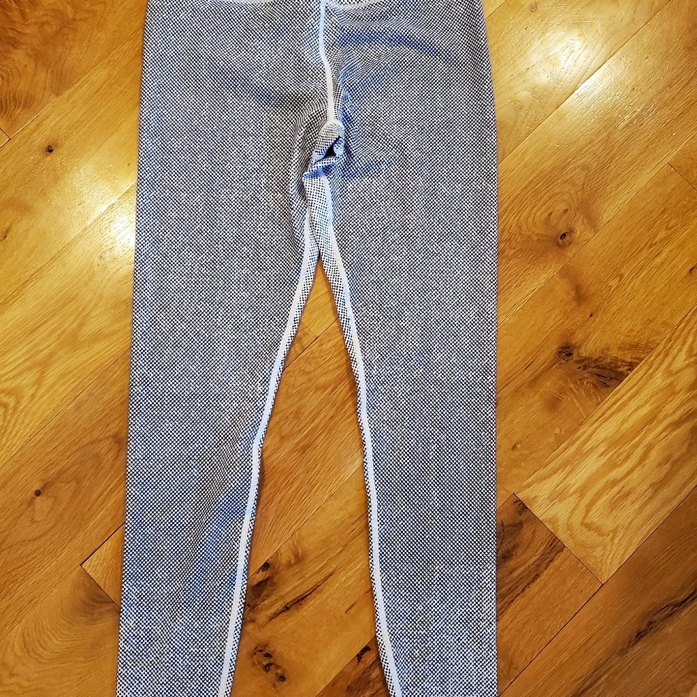 Zyia leggings
